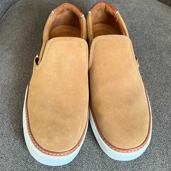 Allen Edmons men Alpha suedeSlip on‎ sneaker size 8